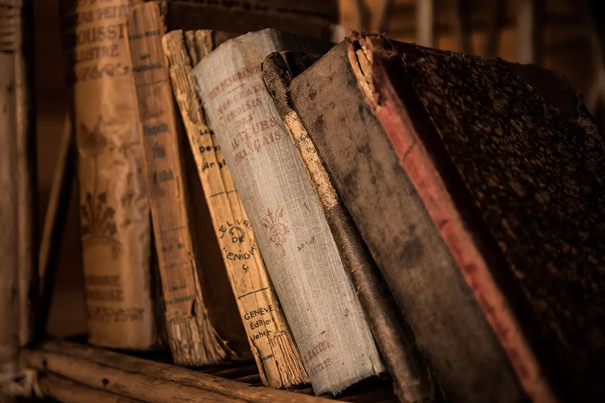How to Research the History of a Local Folly: A Step-by-Step Guide